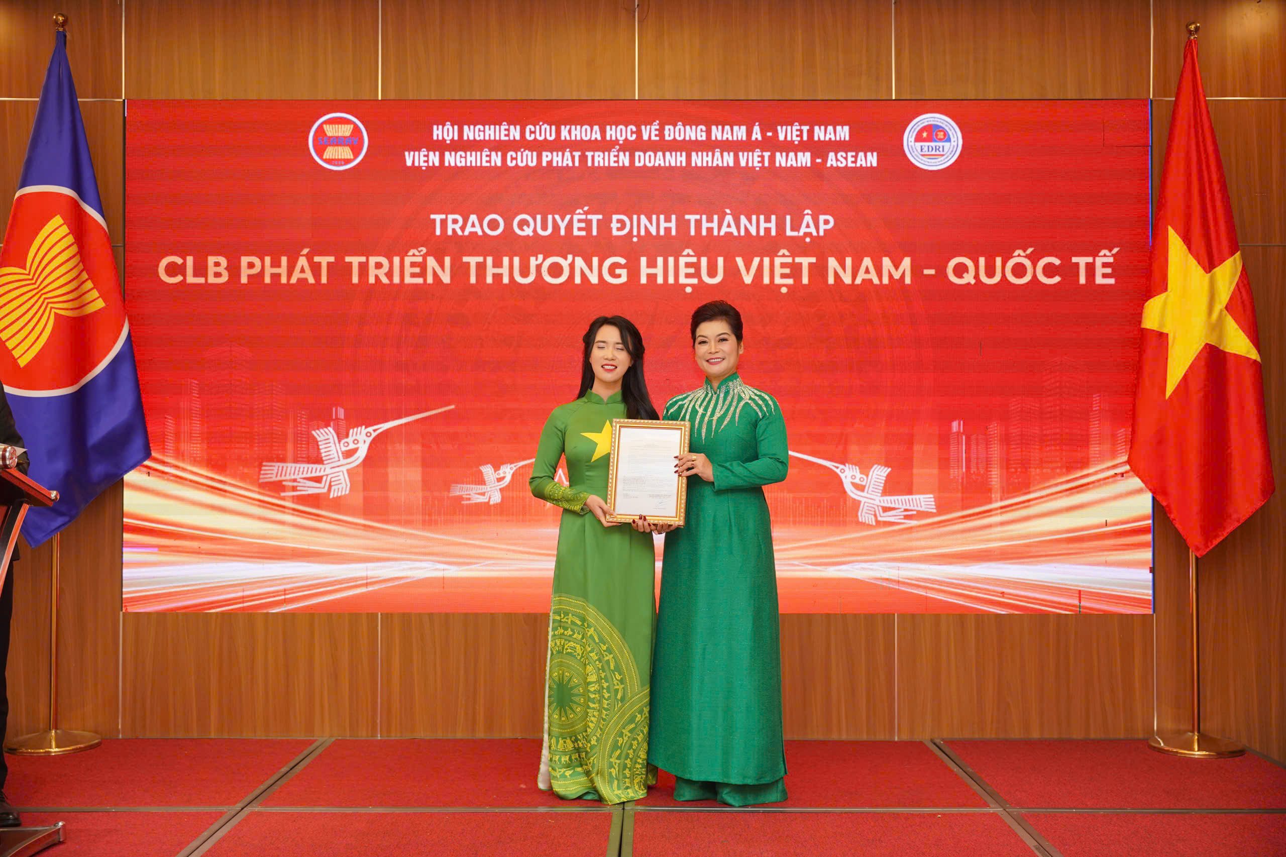 Chủ tịch Nguyễn Thị Thu Huyền: Hành trình kết nối và khẳng định thương hiệu Việt Nam trên trường quốc tế